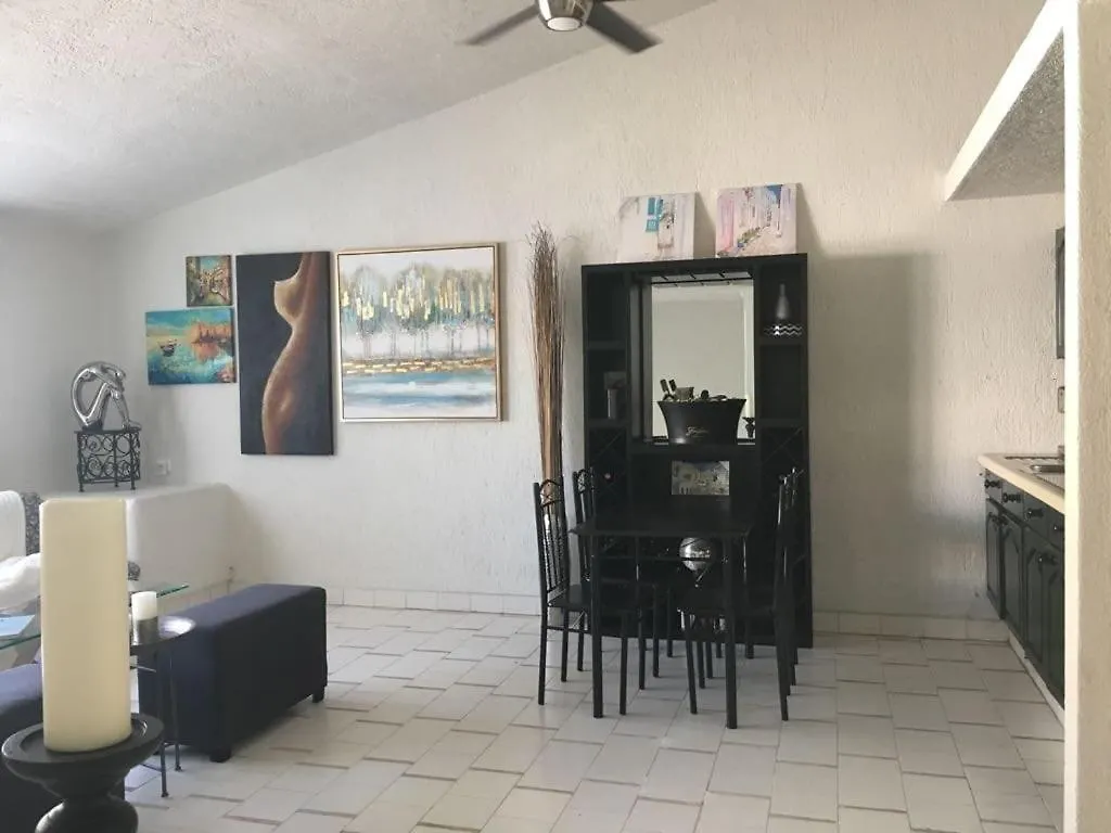 Cozumel-1 Bed 1 Ba Paradise 0*, Cozumel Mexico